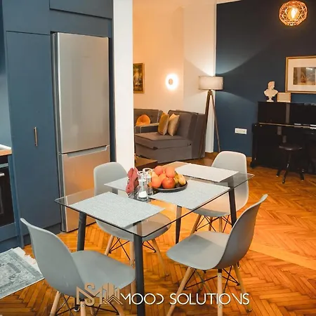 Firstlineskg3 Moodsolutions Living * 테살로니키